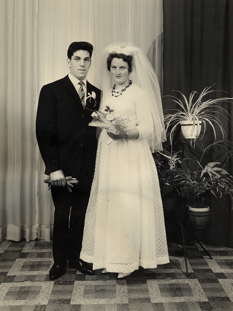 BOURSIN FAMILY Couple Marriage 1.jpg